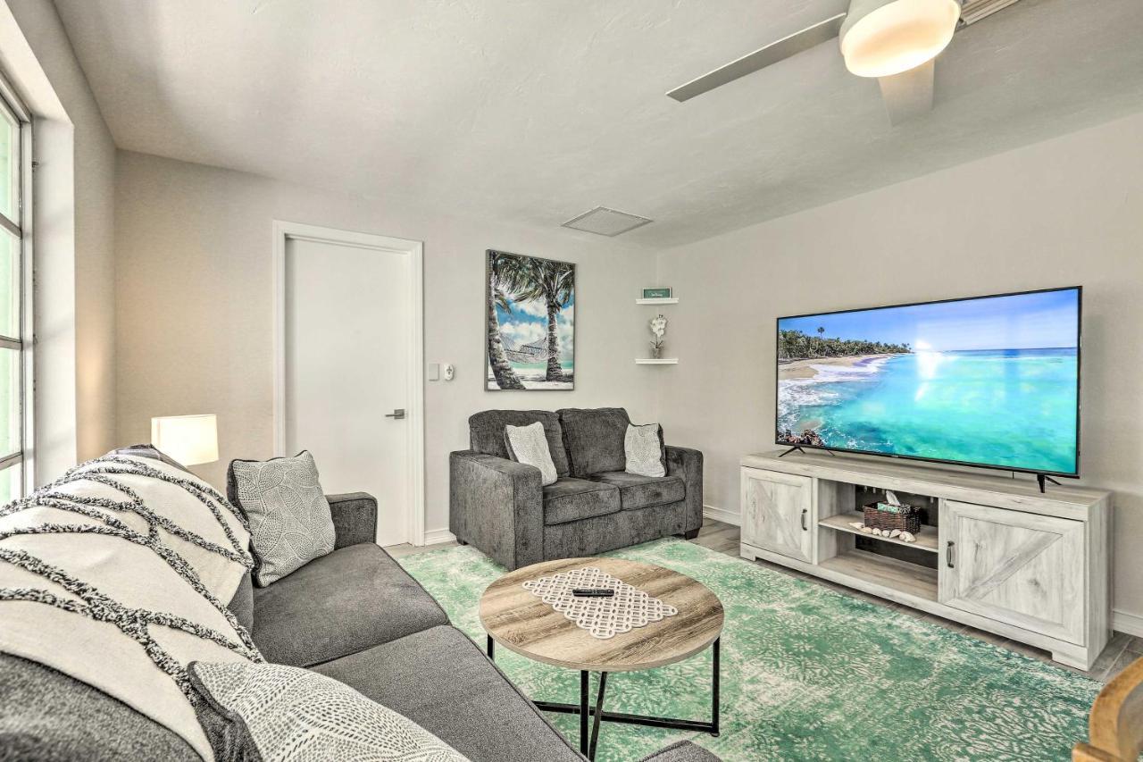 Holiday home Bright And Breezy Retreat With Pool!