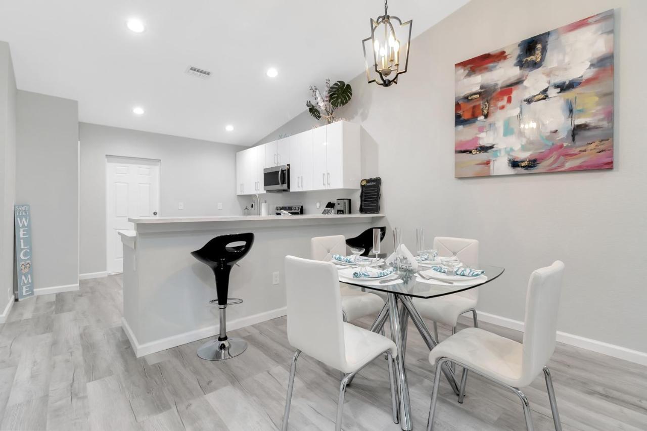 Everglades Breath 3bed 2 Bath Villa Port Charlotte