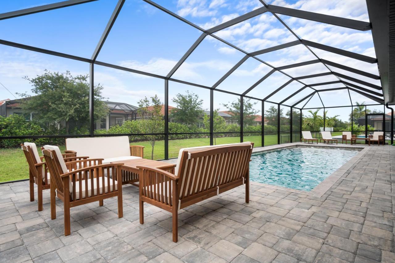Sw Fl Oasis - 4bdr - 3bth - Pool - Game - Sleeps 10 Or More Holiday home *