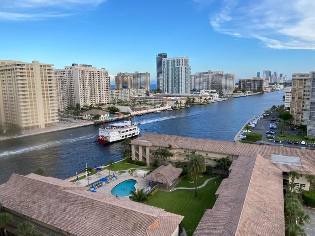 Beachwalk Apmt 2 Beds, Amazing Views 2010b Hallandale Beach