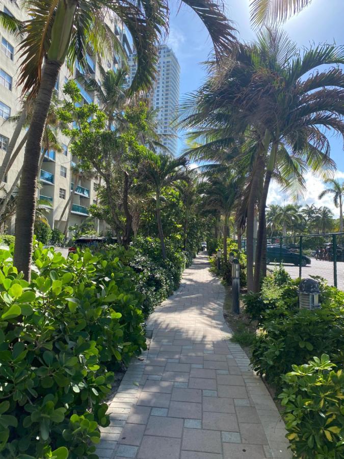 Beachwalk Apmt 2 Beds, Amazing Views 2010b *