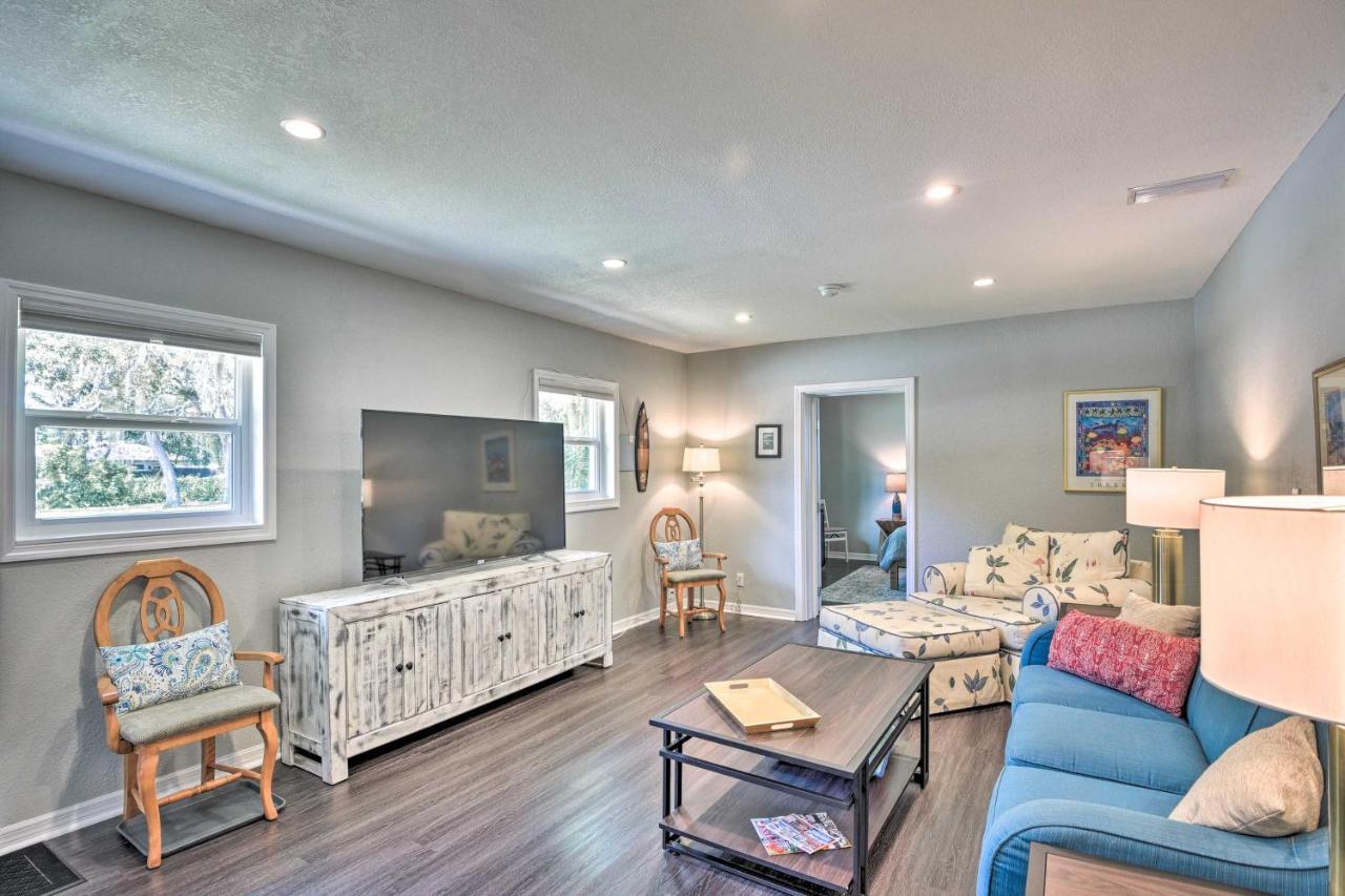 Dog-friendly With Gas Grill - Walk To Rose Bay! *