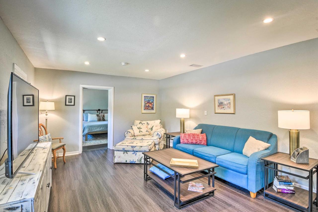 Dog-friendly With Gas Grill - Walk To Rose Bay! Holiday home *