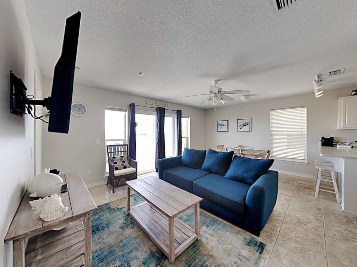 Apartment Amazing In With Outdoor Swimming Pool And 3 Bedrooms Navarre