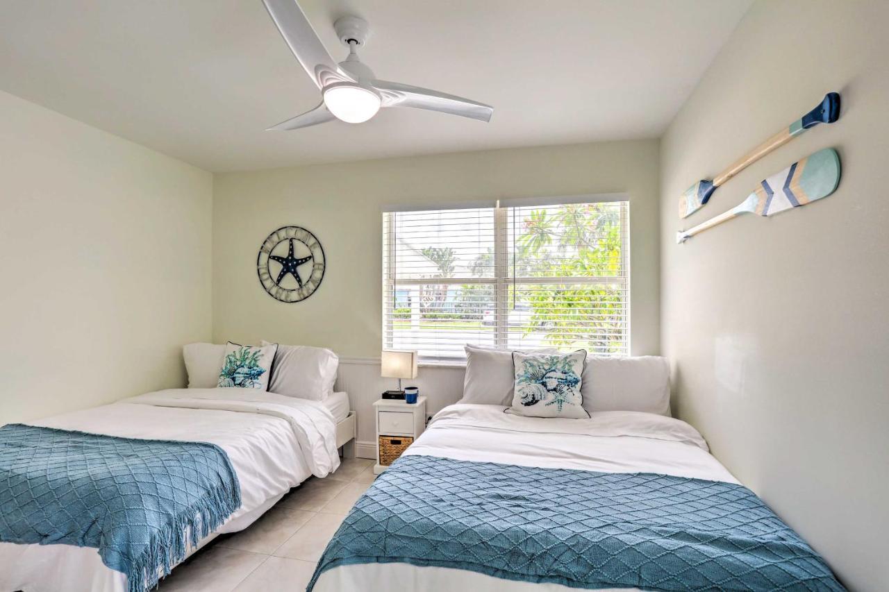 Bayfront Jensen Dock And Lanai! Holiday home