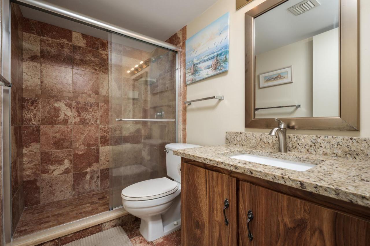 Shores Club 703 Apartment