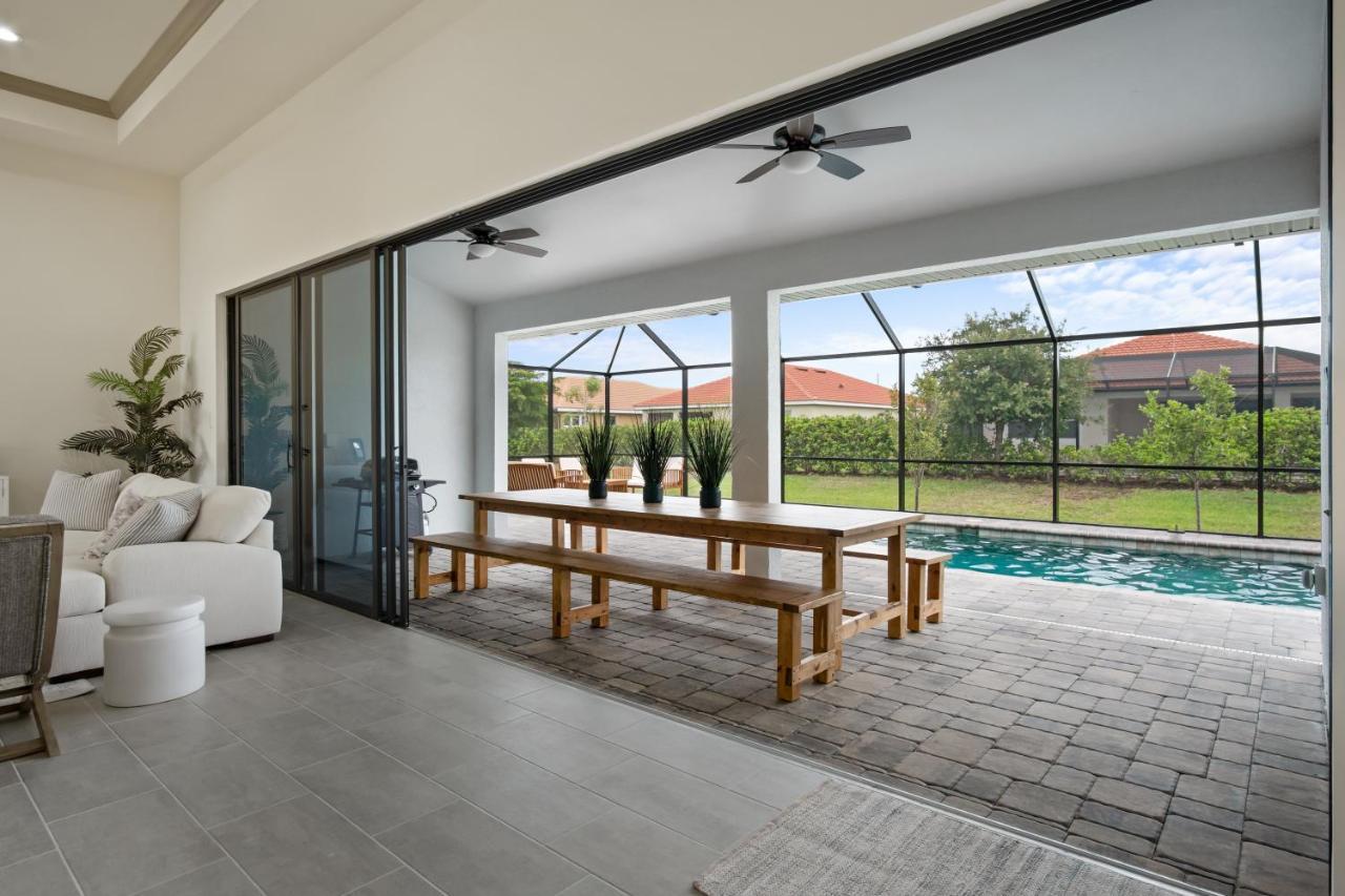 Sw Fl Oasis - 4bdr - 3bth - Pool - Game - Sleeps 10 Or More Cape Coral