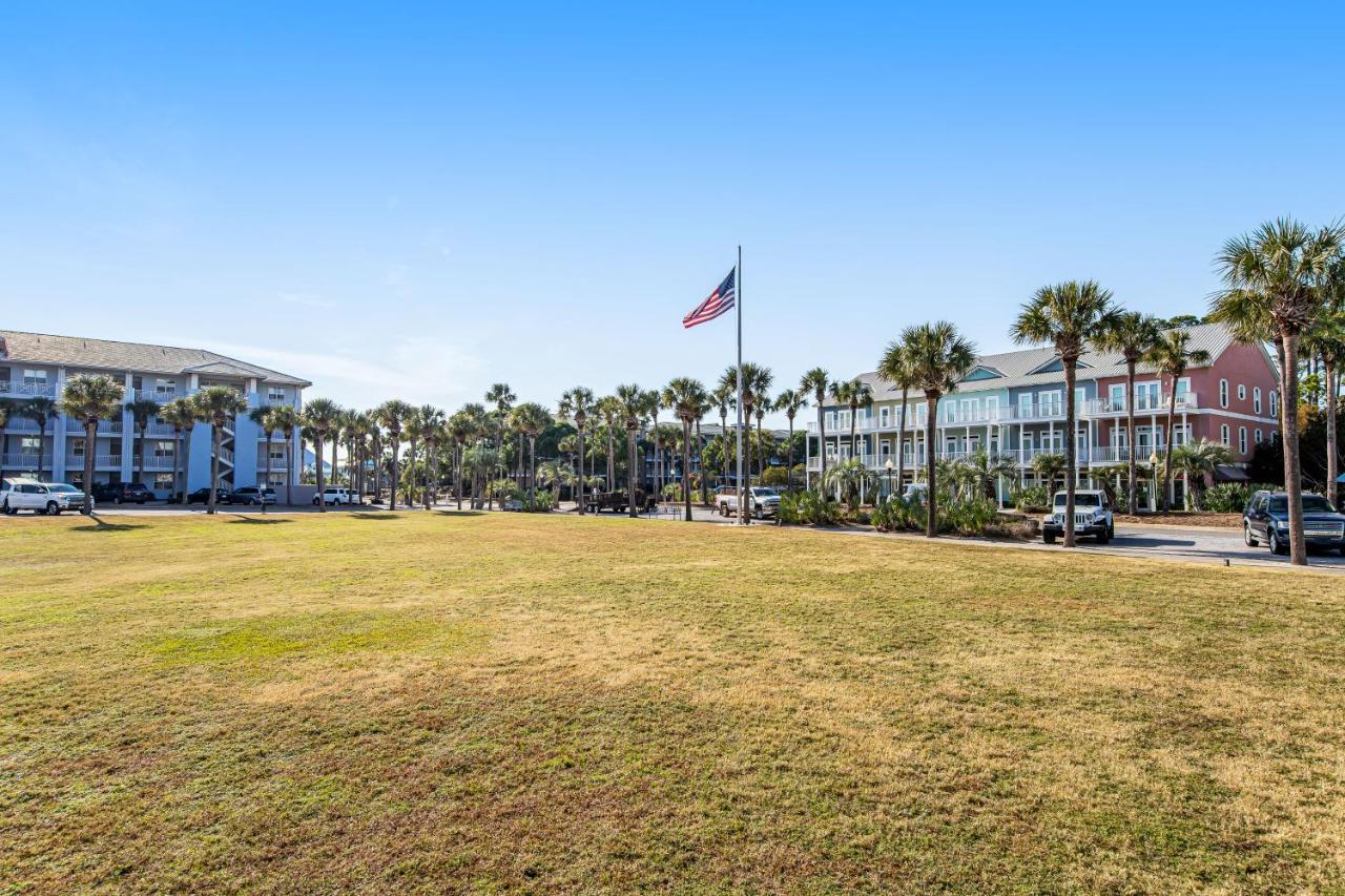 Gulf Place 214