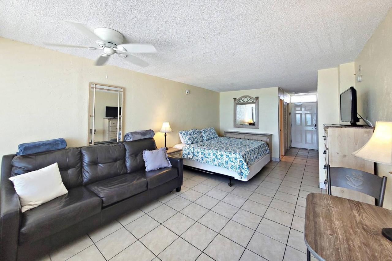 Pirates Cove Unit #614 Holiday home Daytona Beach
