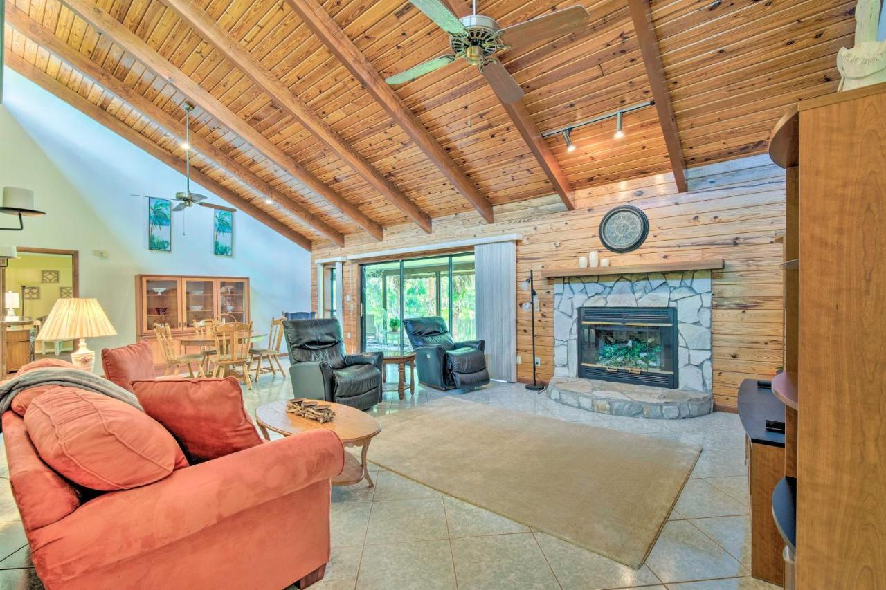 Pet-friendly Retreat With Lake And Dock! *
