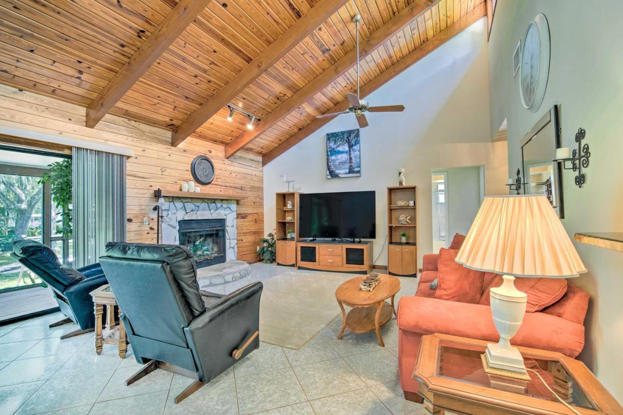Holiday home Pet-friendly Retreat With Lake And Dock! Inglis