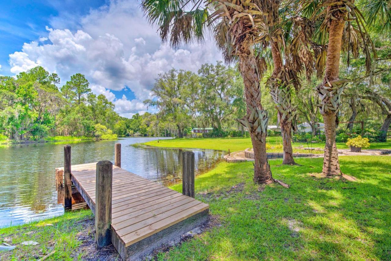 Pet-friendly Retreat With Lake And Dock! Inglis