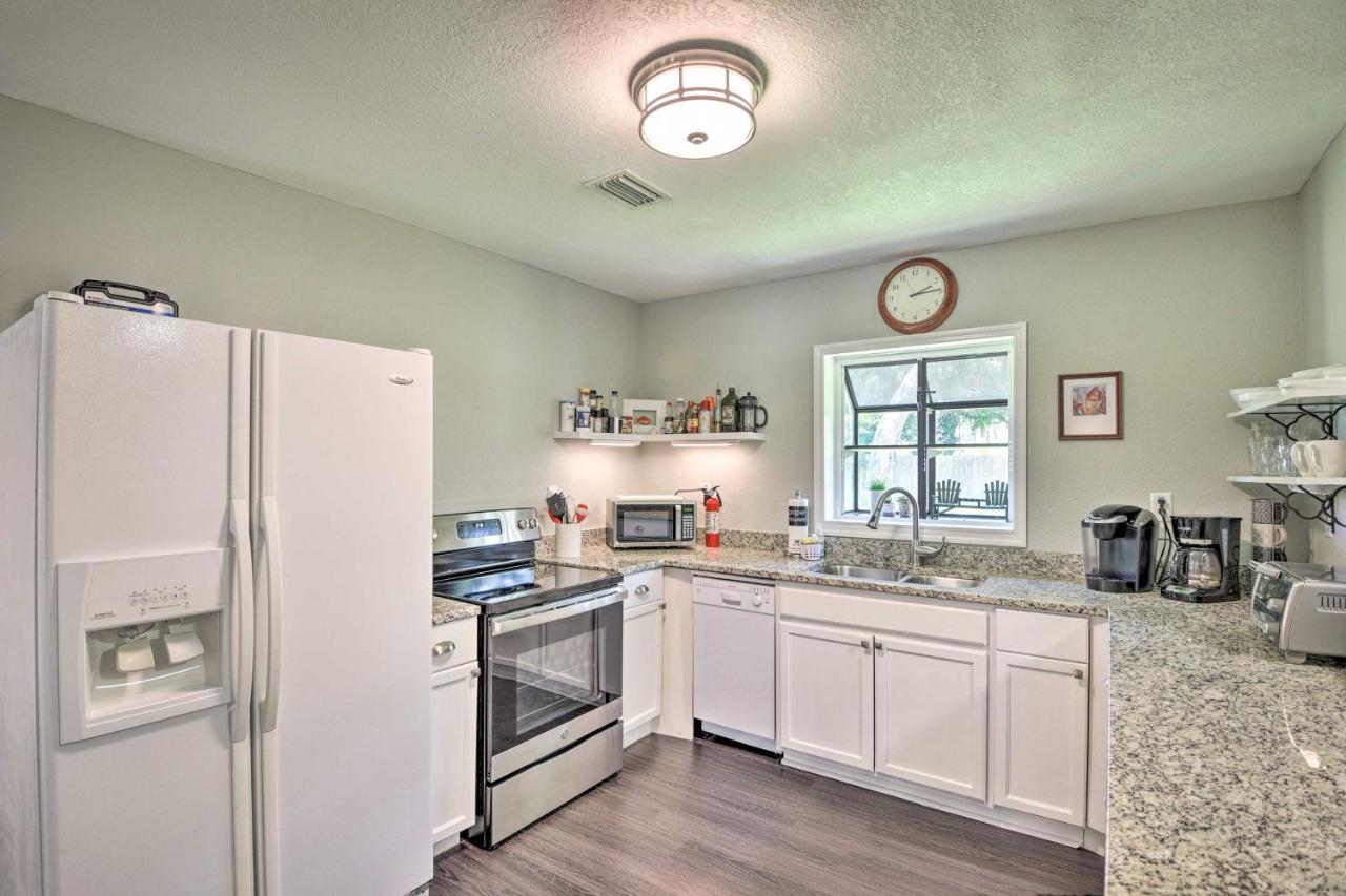Dog-friendly With Gas Grill - Walk To Rose Bay! *