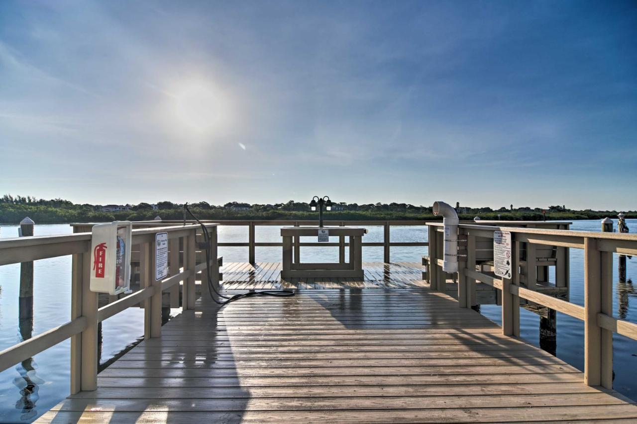 Vibrant With Dedicated Access Apartment