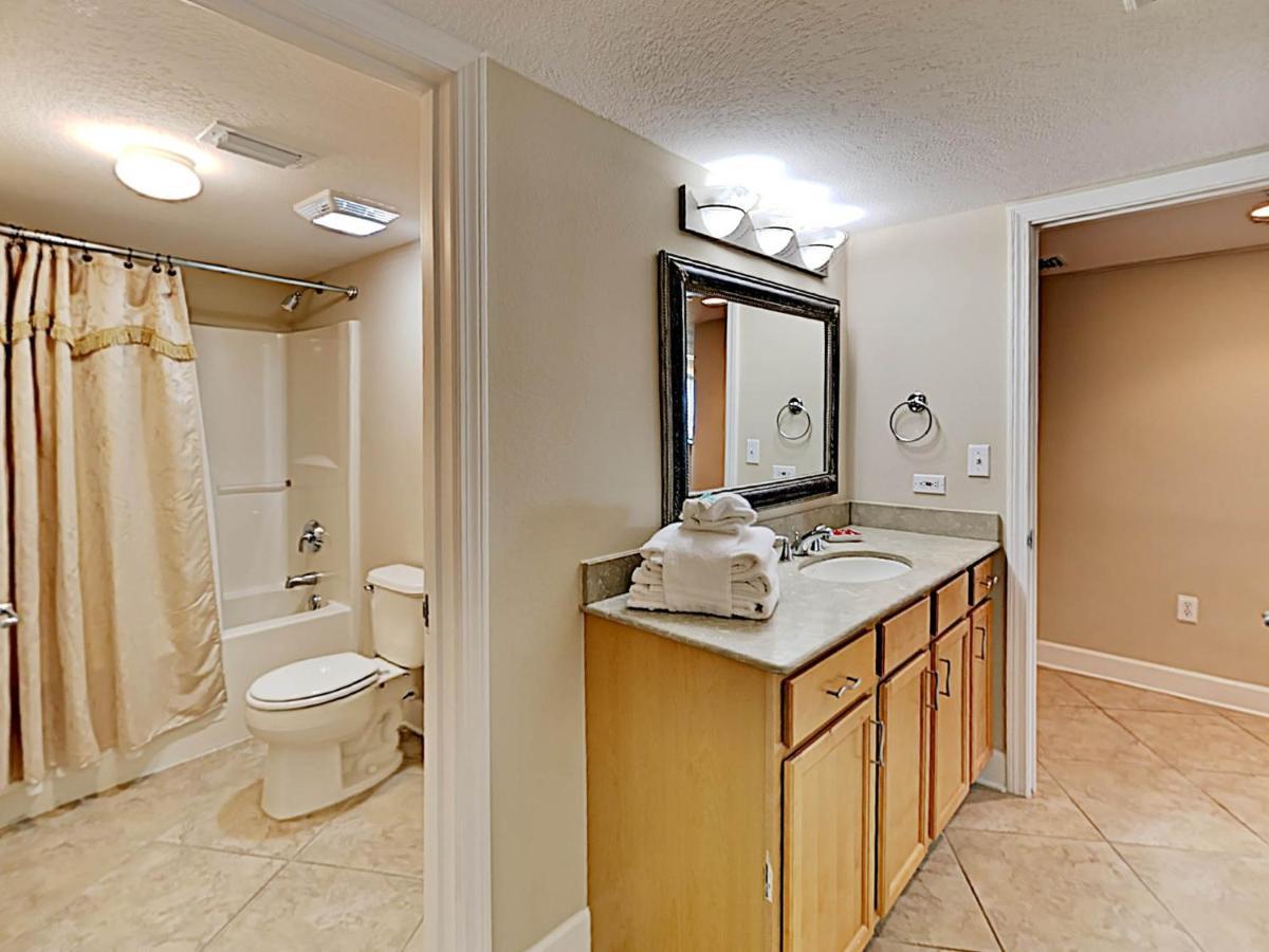 Apartment Perdido Towers #604