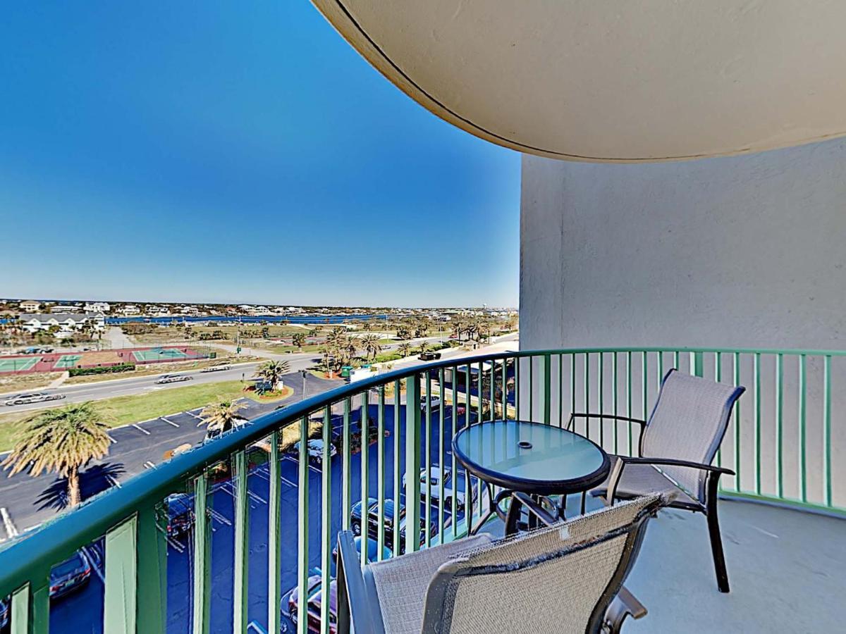 Apartment Perdido Towers #604