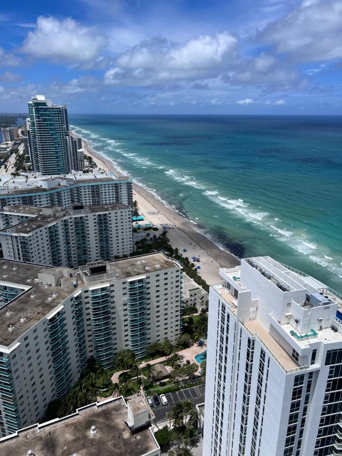 Lyfe Oceanview Luxury 2 Bedroom Unit Apartment Hollywood