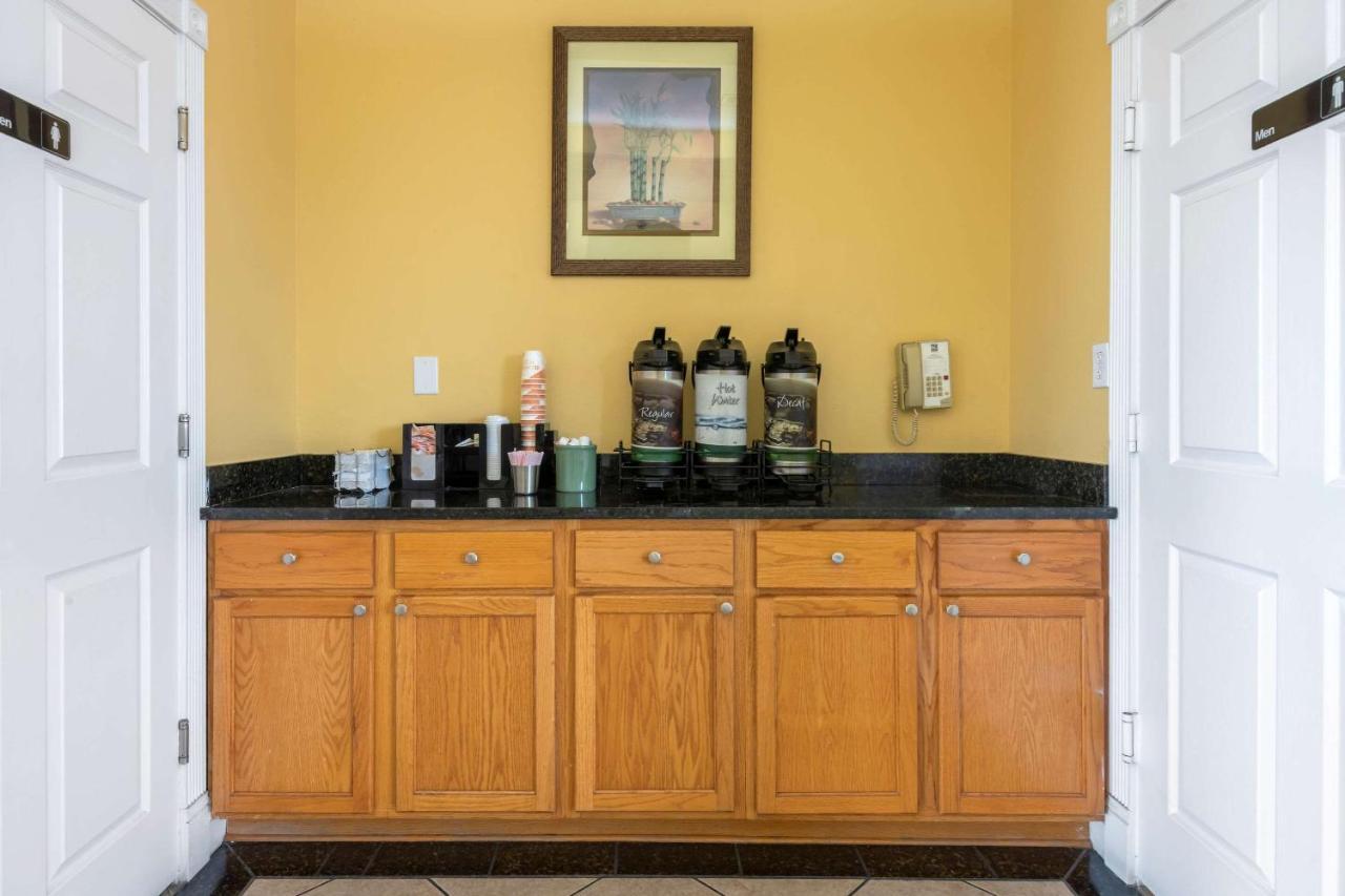Hotel Quality & Mt Dora North 2*