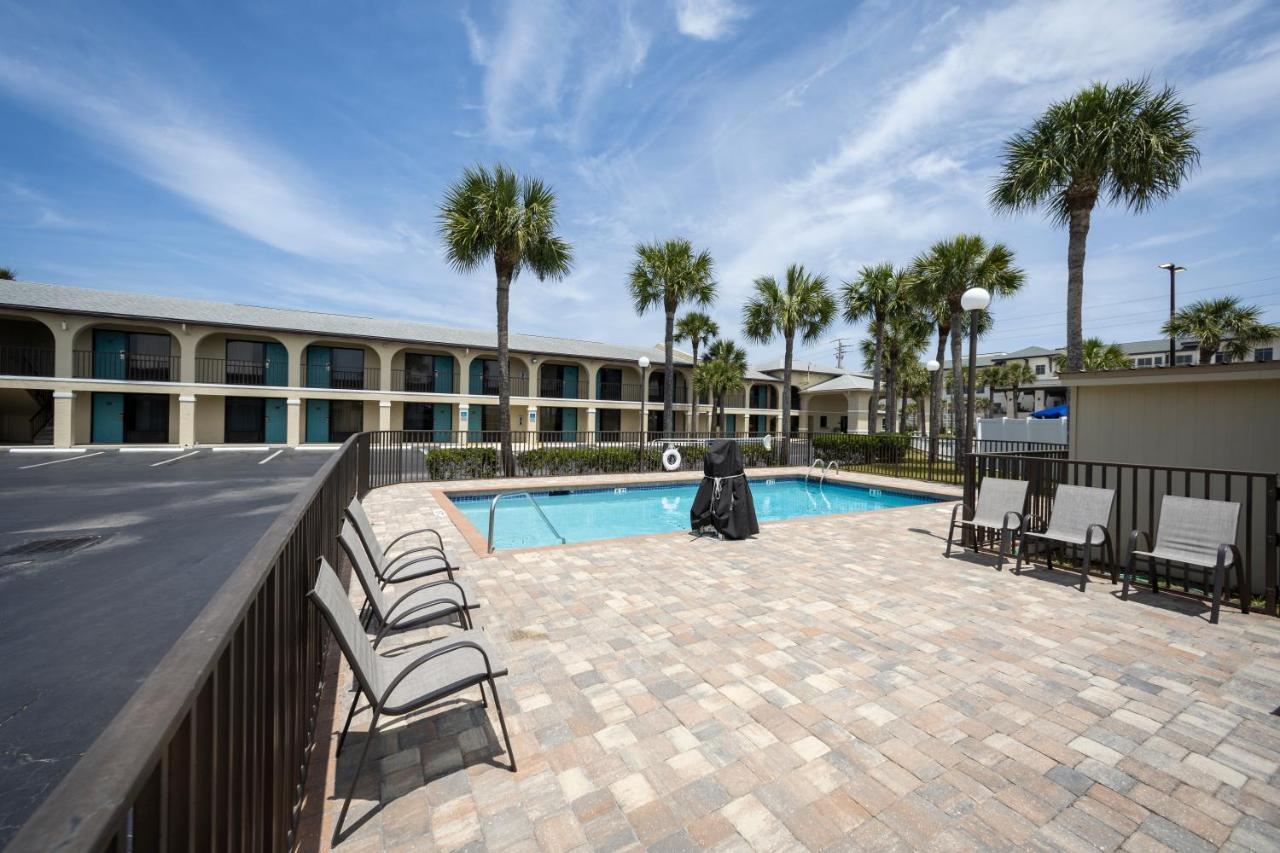 Hotel Ocean Breeze