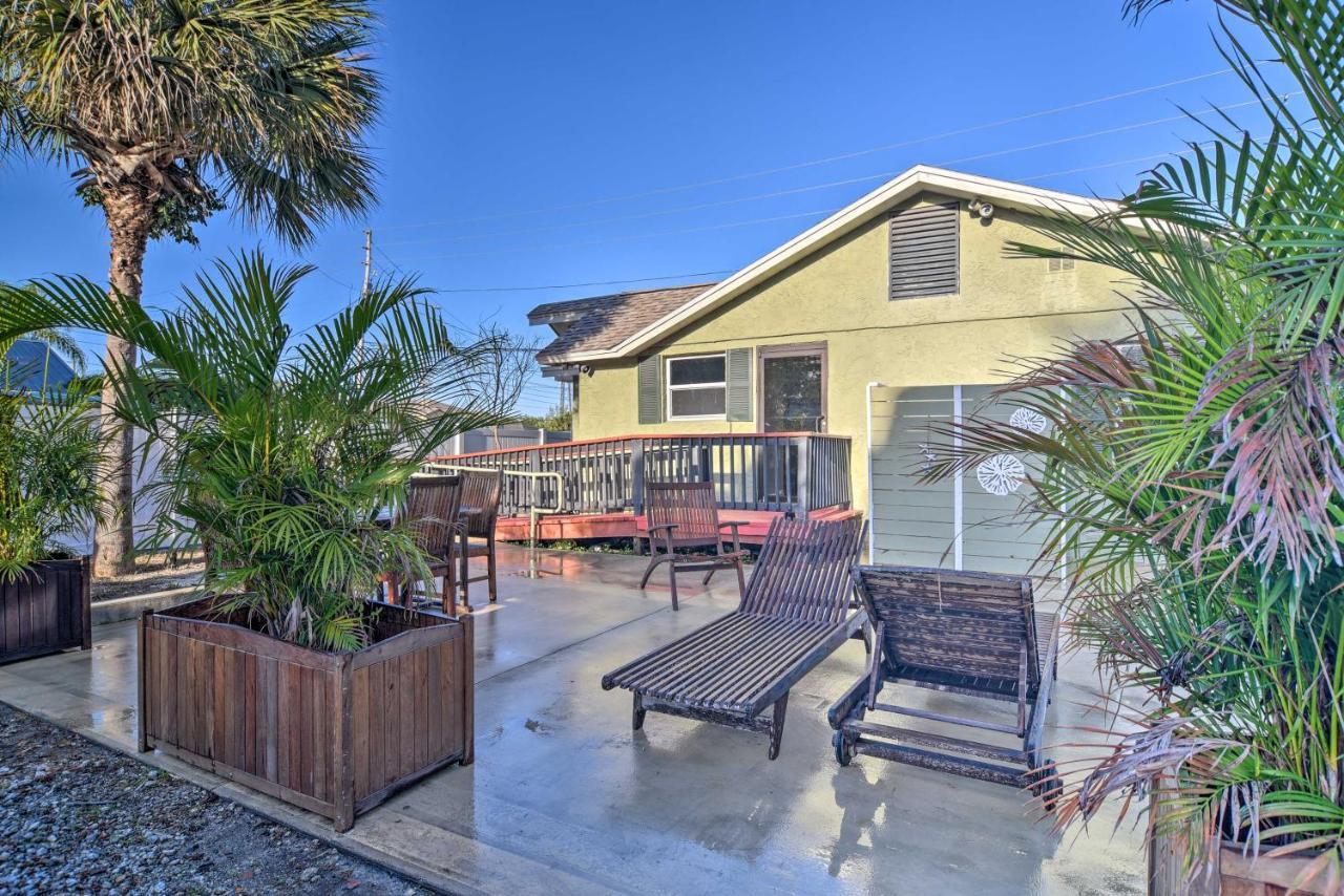 Vibrant Getaway With Furnished Patio! *