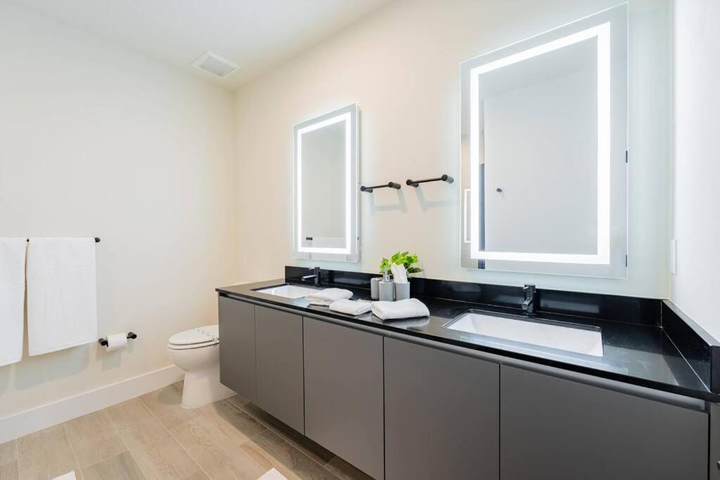 **brand New** Luxurious Decor Townhouse With Private Pool Hit17145 Orlando