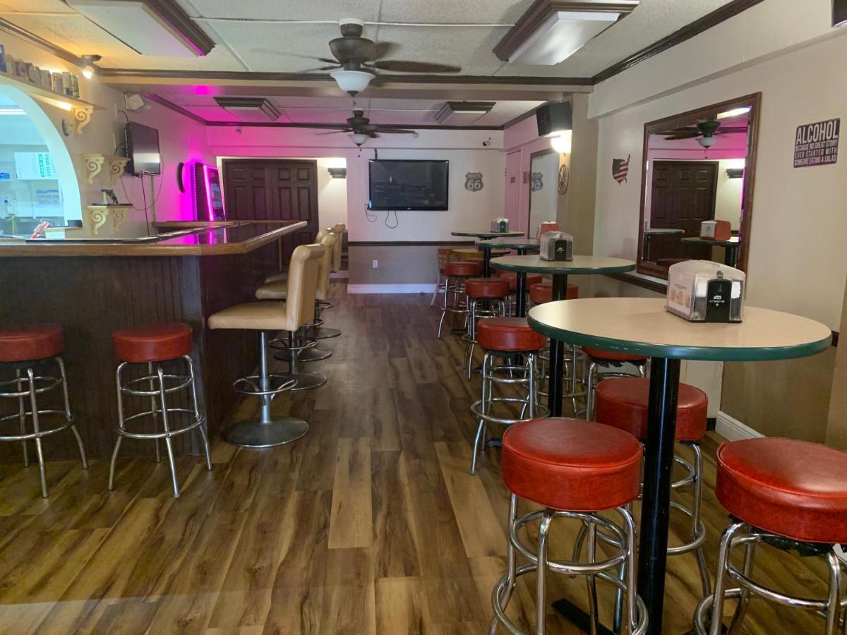 Americas Value & Motel 2*