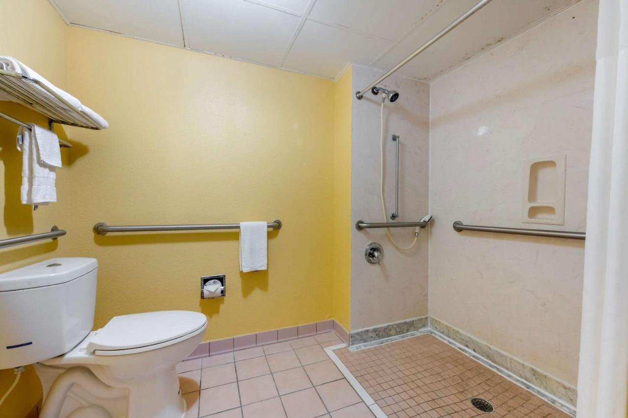 Hotel Quality & Mt Dora North Mount Dora