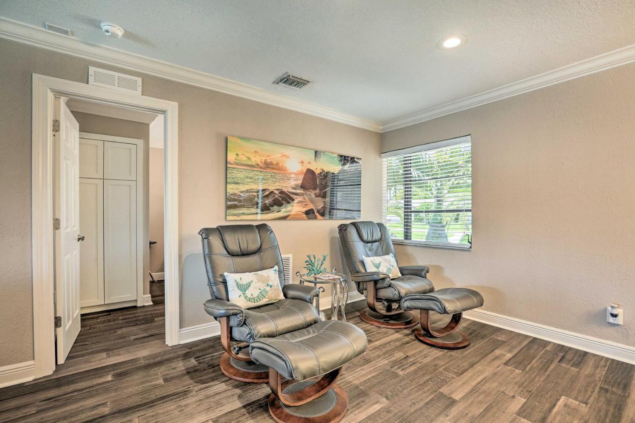 Luxe Escape With Pool 4 Mi To Cape Coral