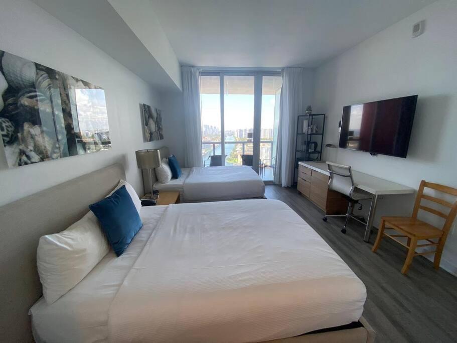 Apartment 2bed Apmt With Amazing Views 30b *