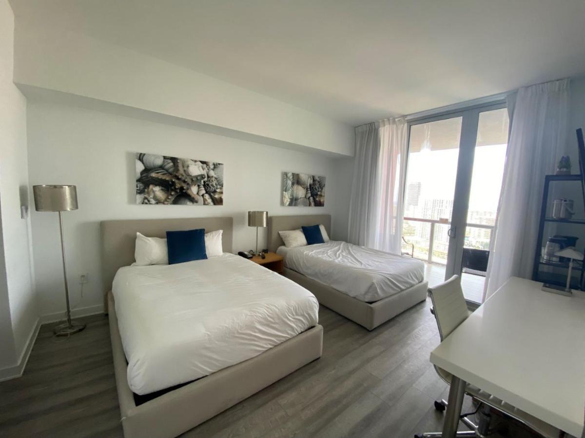 2bed Apmt With Amazing Views 30b Apartment