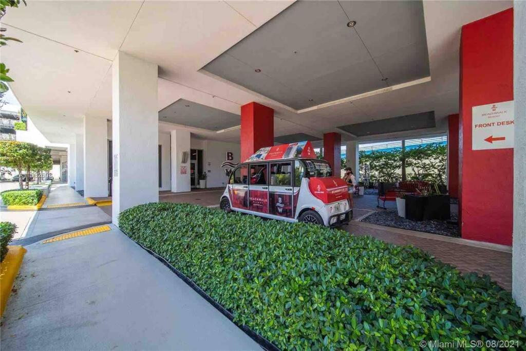 2bed Apmt With Amazing Views 30b Apartment