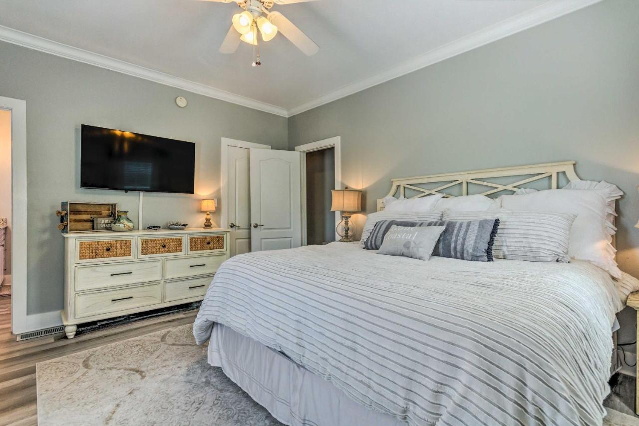 Sunny Perdido Key With On-site Tiki Bar Holiday home