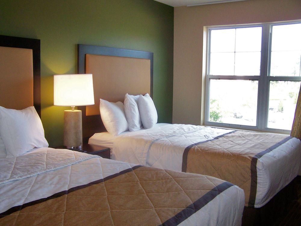 Extended America Premier - Lauderdale - Cypress Creek - Park North Hotel 2*