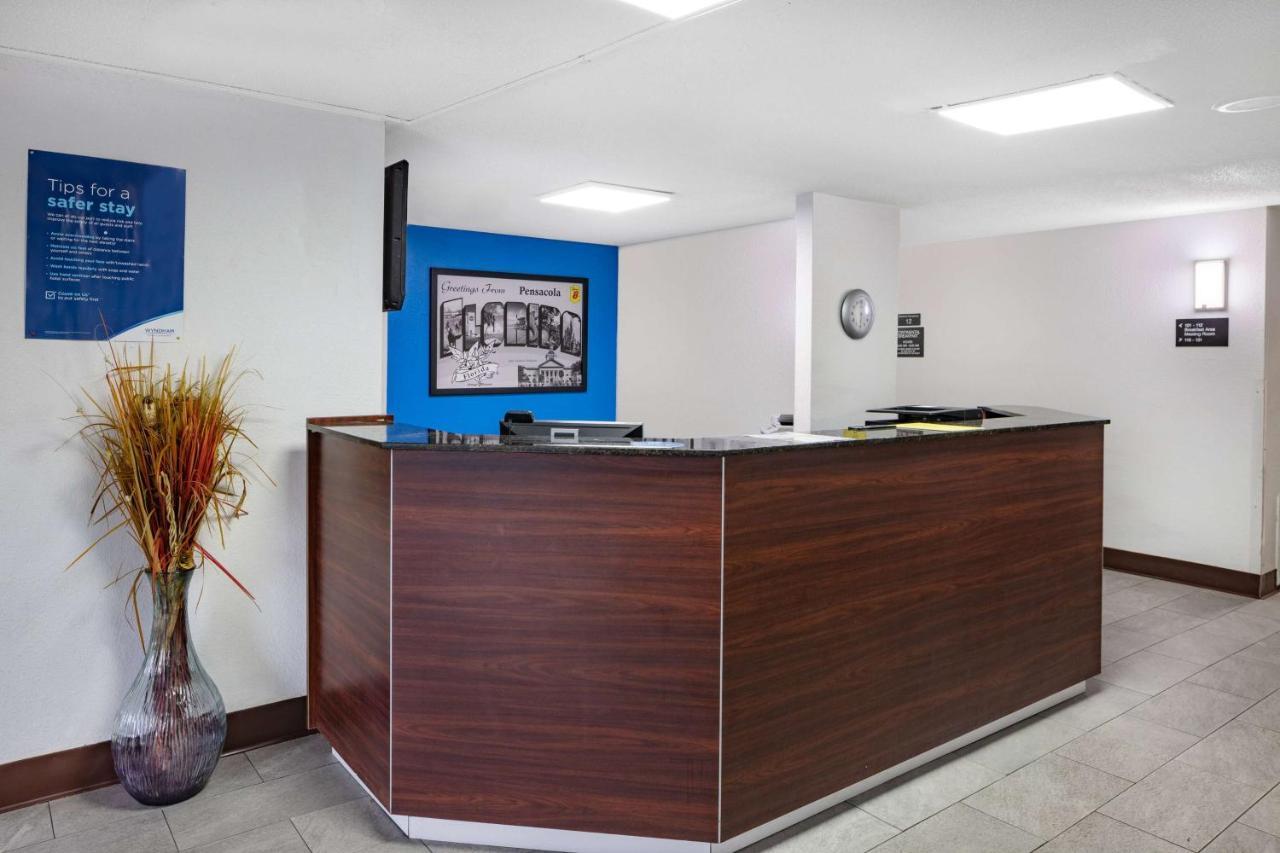 Hotel Super 8 By Wyndham 2*