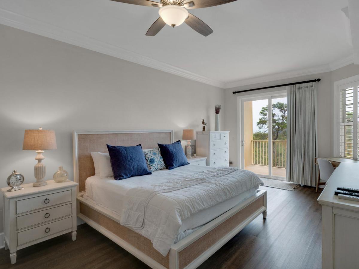Sanctuary At Redfish 2106 By Newman-dailey Holiday home