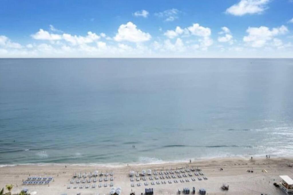 Ocean View Beachfront 2bed/2b M-penthouse @hyde Apartment *