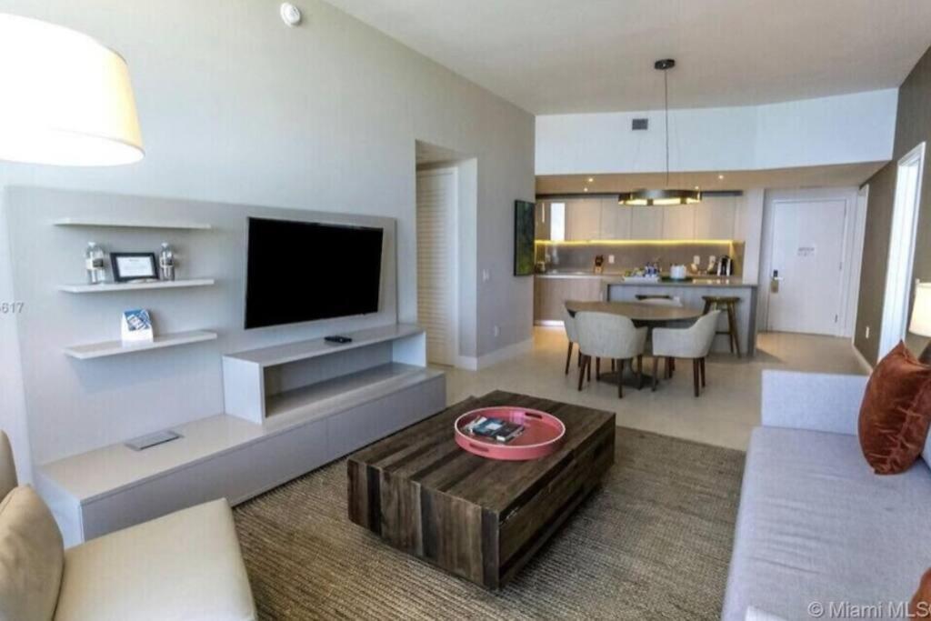 Apartment Ocean View Beachfront 2bed/2b M-penthouse @hyde *