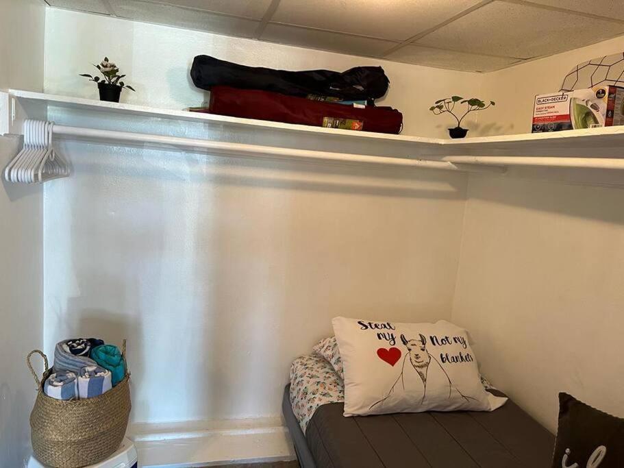 Apartment Cozy Affordable Studio Close To The Beach *