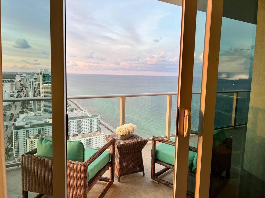 Ocean View Beachfront 2bed/2b M-penthouse @hyde *