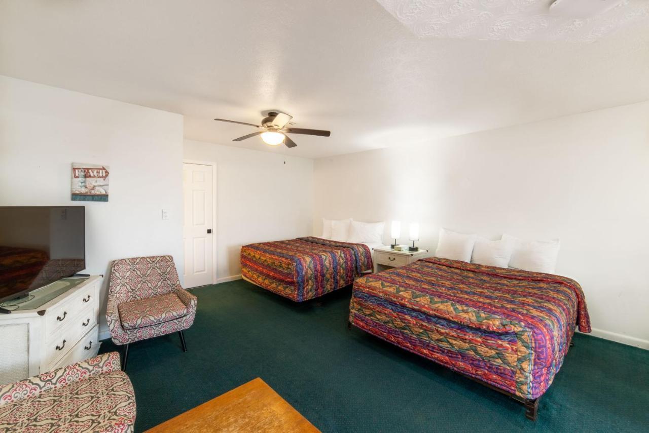 Hotel Captain's Table By Adventures Everglades City