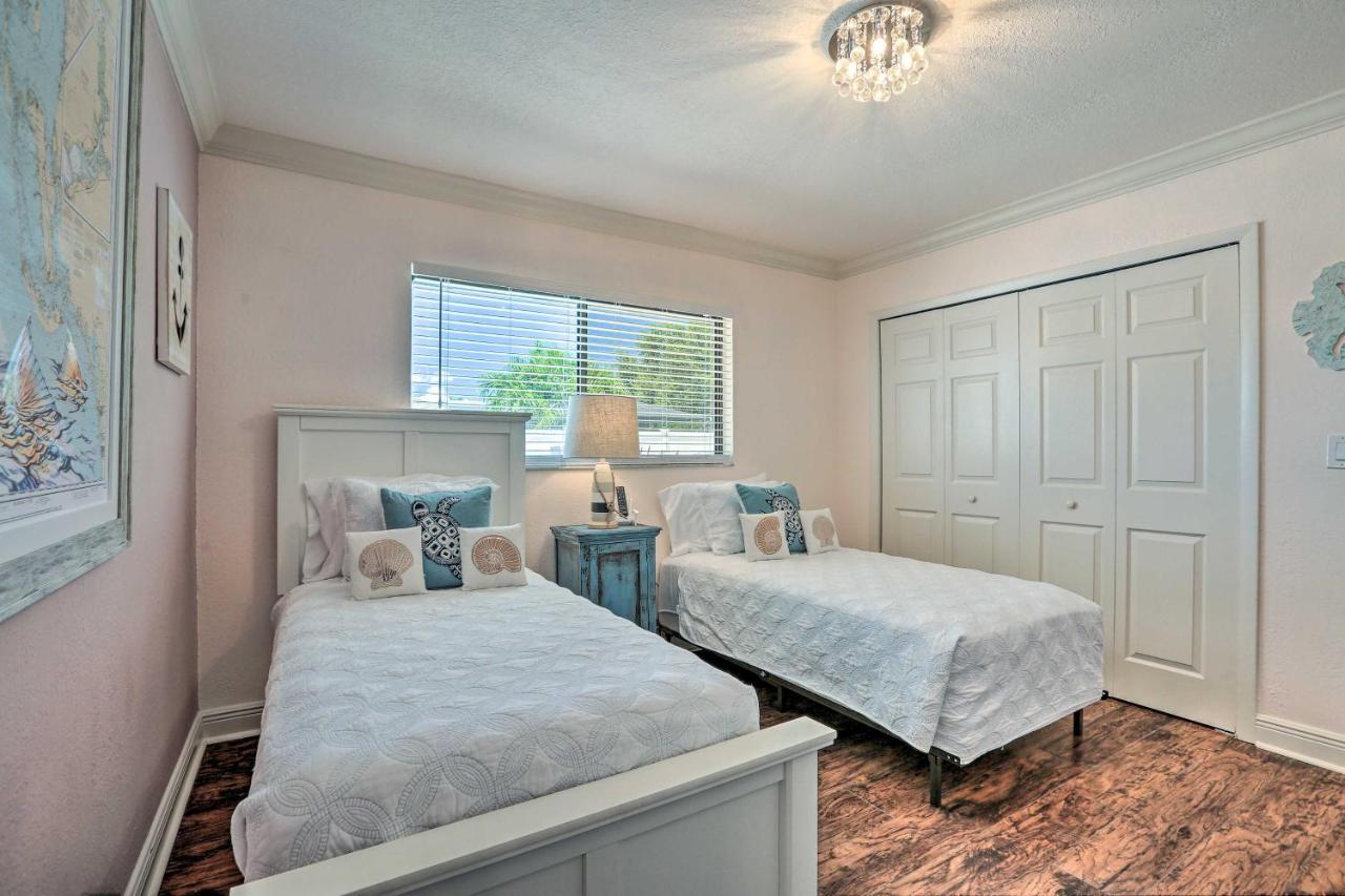 Luxe Escape With Pool 4 Mi To Cape Coral