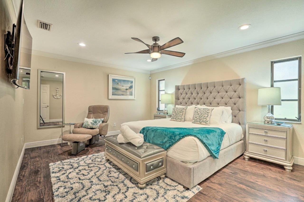 Luxe Escape With Pool 4 Mi To Cape Coral
