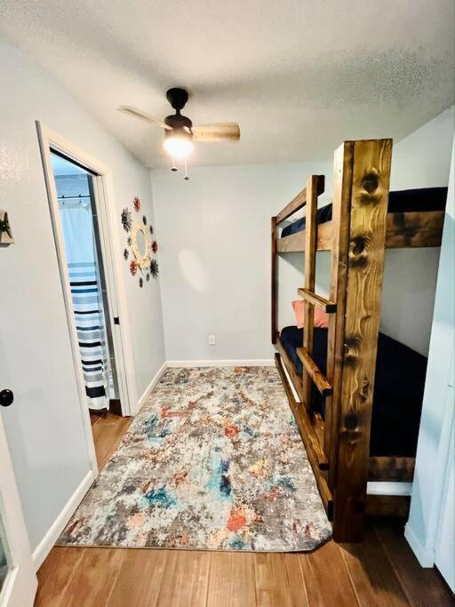 Vibe Hangout “on Time” Placid Fl, Huntley Holiday home Lake Placid