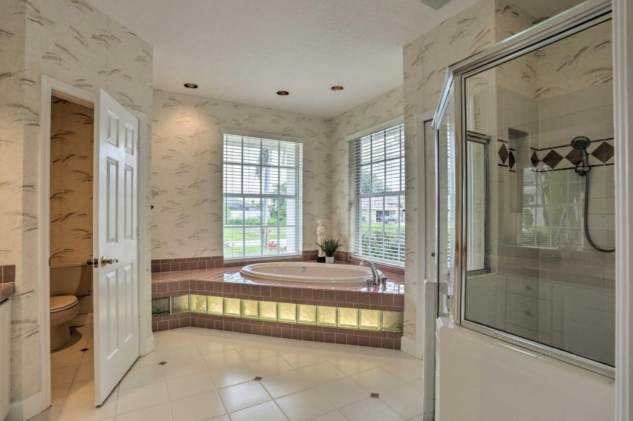 Private Pool And Hot Tub Port St Lucie Escape Holiday home Port St. Lucie