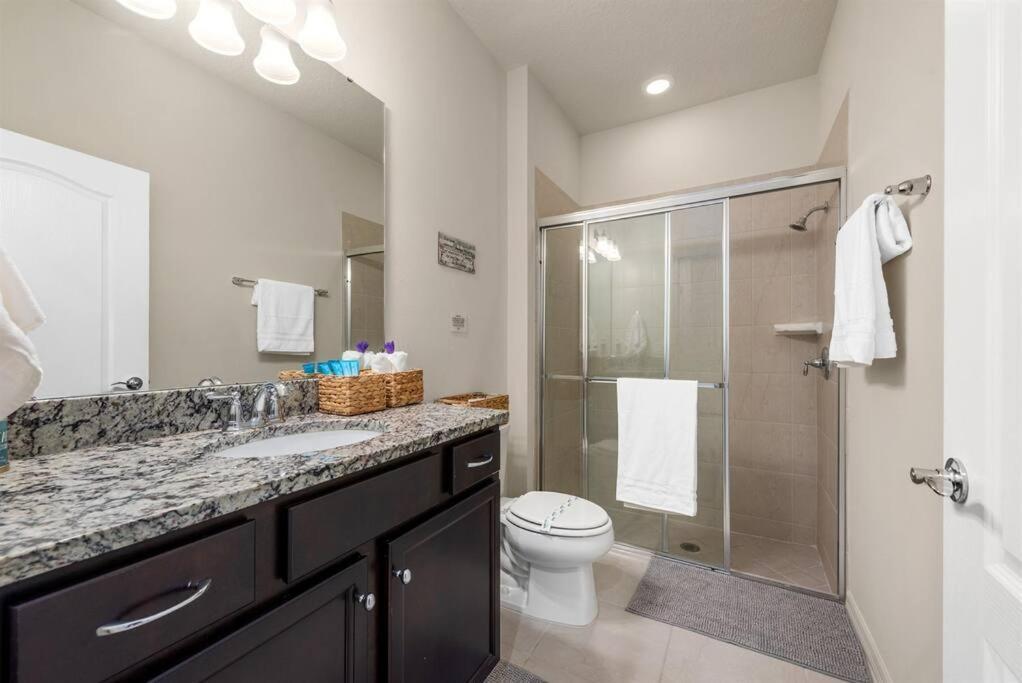 Amazing 5 Bedrooms With Pool/bbq Near