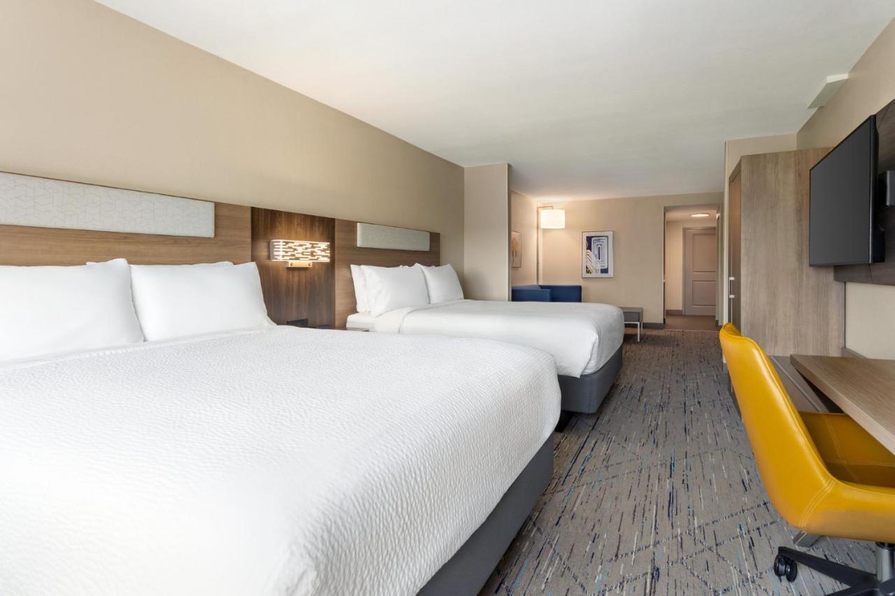 Express & Pierce West By Ihg Fort Pierce