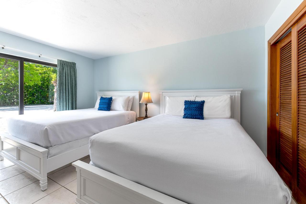 Rock Reef Inn 2*