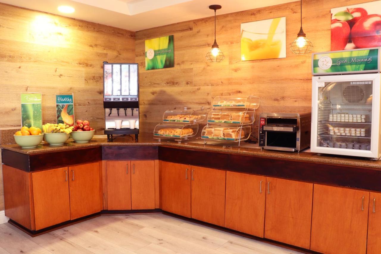 Inn Quality Miami Airport - Doral