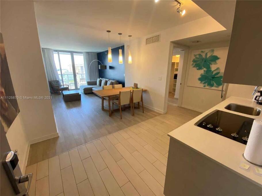 Apartment 1 Bd 1 Ba @beachwalk *