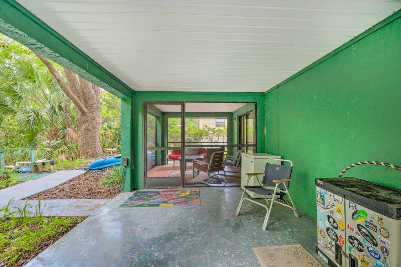 Waterfront Inglis Getaway About 5 Mi To The Gulf! Holiday home Yankeetown